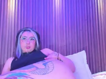 Chaturbate Nude Webcam of gabyrose9