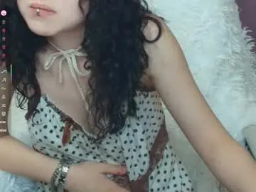 Chaturbate Sex Cam of cherrylanding