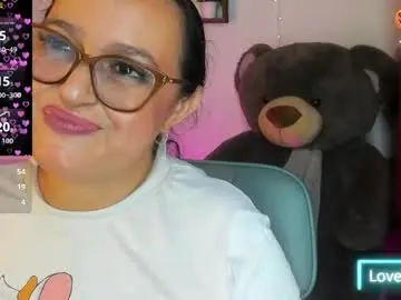 Chaturbate Adult Video Chat of gia_nahomi