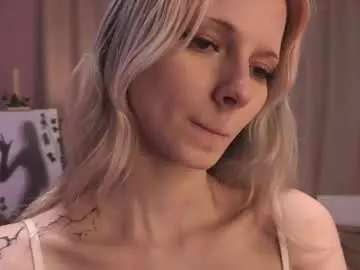 Chaturbate Watch Live Sex Cams of nannetteterrill
