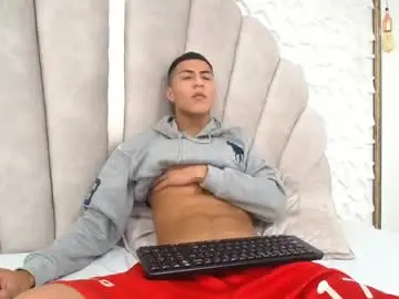 Chaturbate Adult Webcam of mr_porn_9