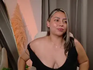 Chaturbate Sex Cam of zara_nova