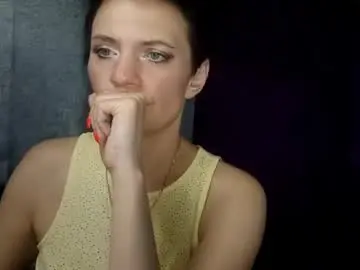 Chaturbate Watch Live Sex Cams of hotmamaqueen234