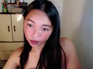 Chaturbate Free Live Porn of petite_mary69