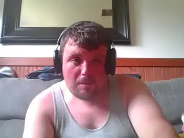 Chaturbate Best live sex cam show of eazyb1991