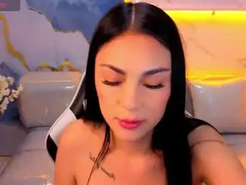 Chaturbate Live Sex Cam of catalina_tp