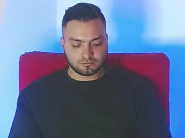 Chaturbate Live Sex Cam of robert_leroy