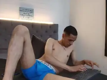 Chaturbate Live Porn of marco_cross