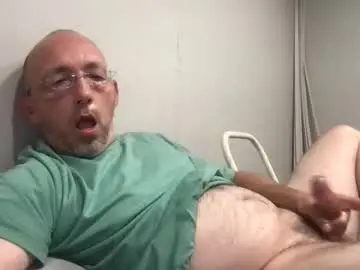 Chaturbate Live Sex Cam of bigdaddydelight
