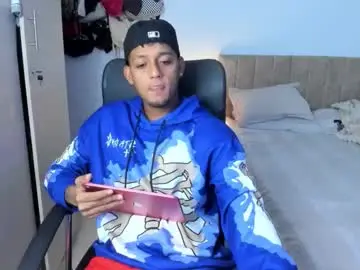 Chaturbate Watch Live Sex Cams of slim_master12