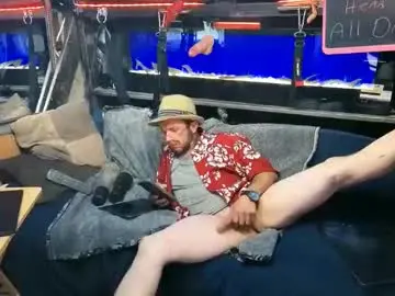 Chaturbate Live Porn of thomaspernell69