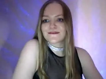 Chaturbate Live Sex Cam of dixie_bangbang