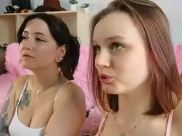 Chaturbate Live Sex Cam of xiaobrunscheen