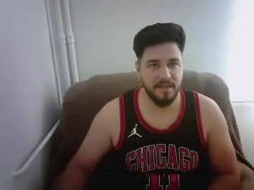 Chaturbate Live Sex Cam of gianiboy99