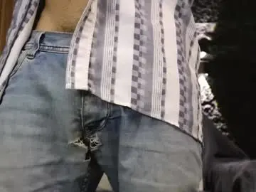 Chaturbate Live Sex of leo_diaz01