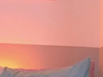 Chaturbate Nude Webcam of cutepetitee