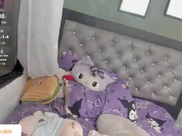 Chaturbate Watch Live Sex Cams of ebonyskinn