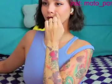 Chaturbate Live Porn of moto_ponchik