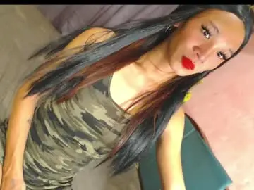 Chaturbate Live Sex Cam of blackbarbie_jamie