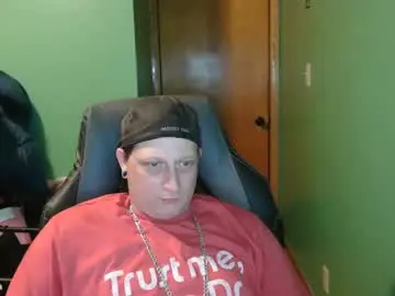 Chaturbate Sex Chat of edwardaims_2please