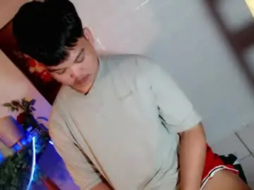 Chaturbate Live Sex Cam of rnl_cum