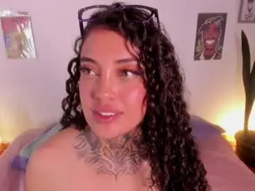 Chaturbate Live Sex Cam of cata_greenn