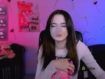 Chaturbate Live Sex Cam of liana_kisses