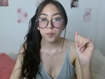 Chaturbate Best live sex cam show of nessaa_