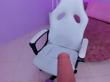 Chaturbate Best live sex cam show of karola_cute_