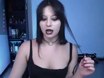 Chaturbate Live Sex Cam of hell_dancer_