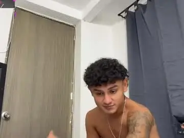 Chaturbate Adult Webcam of bob_pettersonn