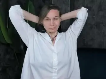 Chaturbate Live Sex of lillian_white1
