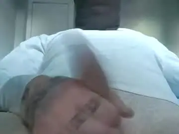 Chaturbate Watch Live Sex Cams of whitechocolate1731