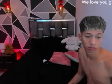 Chaturbate Live Porn of juan_nd_steven