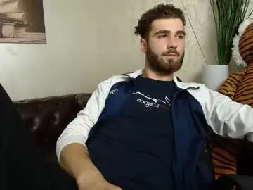Chaturbate Sex Cam of kyloeast