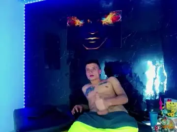 Chaturbate Free Porn Cam of party_fre_girl