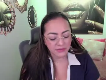 Chaturbate Free Porn Cam of marianalopez81