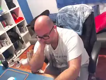Chaturbate Sex Cam of ravingr3d3