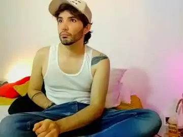 Chaturbate Best live sex cam show of camilosaennz