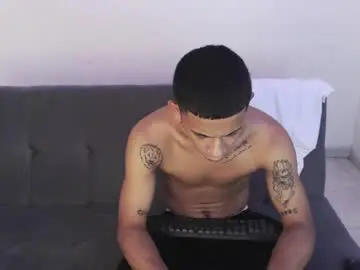 Chaturbate Live Sex of kings_latins