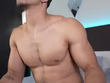 Chaturbate Live Sex Cam of danteestone