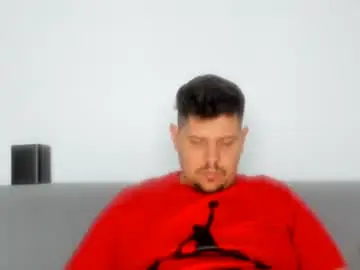 Chaturbate Watch Live Sex Cams of famousboy1
