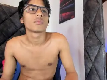 Chaturbate Live Sex of liamkron