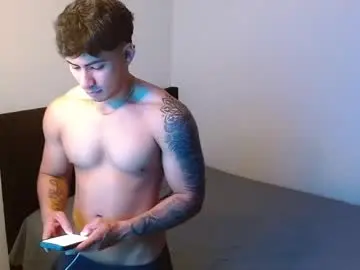 Chaturbate Live Sex Cam of m1chaelx_