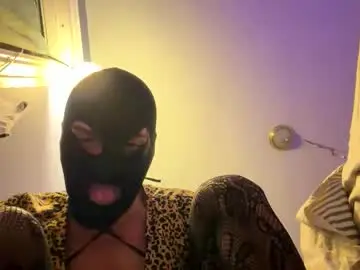 Chaturbate Watch Live Sex Cams of xundera