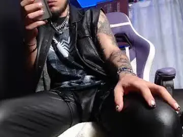 Chaturbate Best live sex cam show of dicaprioo_