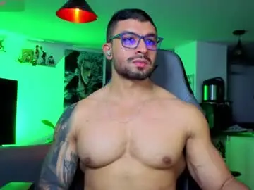 Chaturbate Watch Live Sex Cams of peterjack7