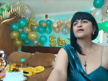 Chaturbate Sex Cam of isabeel_sofia01