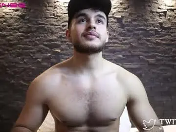 Chaturbate Best live sex cam show of martin_colleman