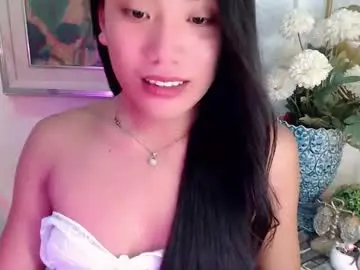 Chaturbate Nude Webcam of asian_alliyah
